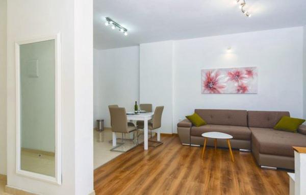 Apartman Darija 2 Podstrana Bagian luar foto